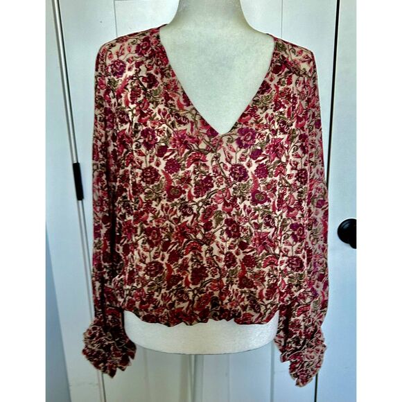 NWOT Express Blouse Elastic Waist Floral Fully Lined Gathered Sleeves Size M - Picture 7 of 7